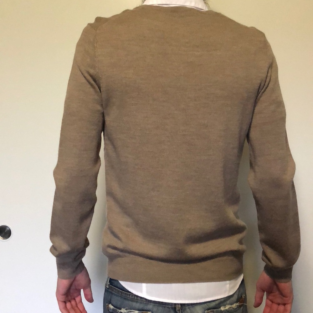 Gap Men’s Extra Fine Merino V-neck Sweater size S - Picture 2 of 2